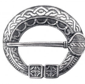 Фино-угорская фибула