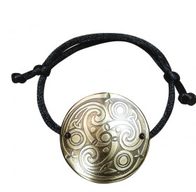 Браслет-шнурок «Трехногий коловрат». Тиснение