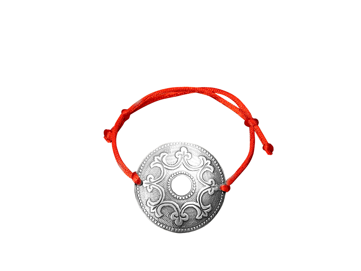 Браслет-шнурок «Пожелание богатства». Тиснение