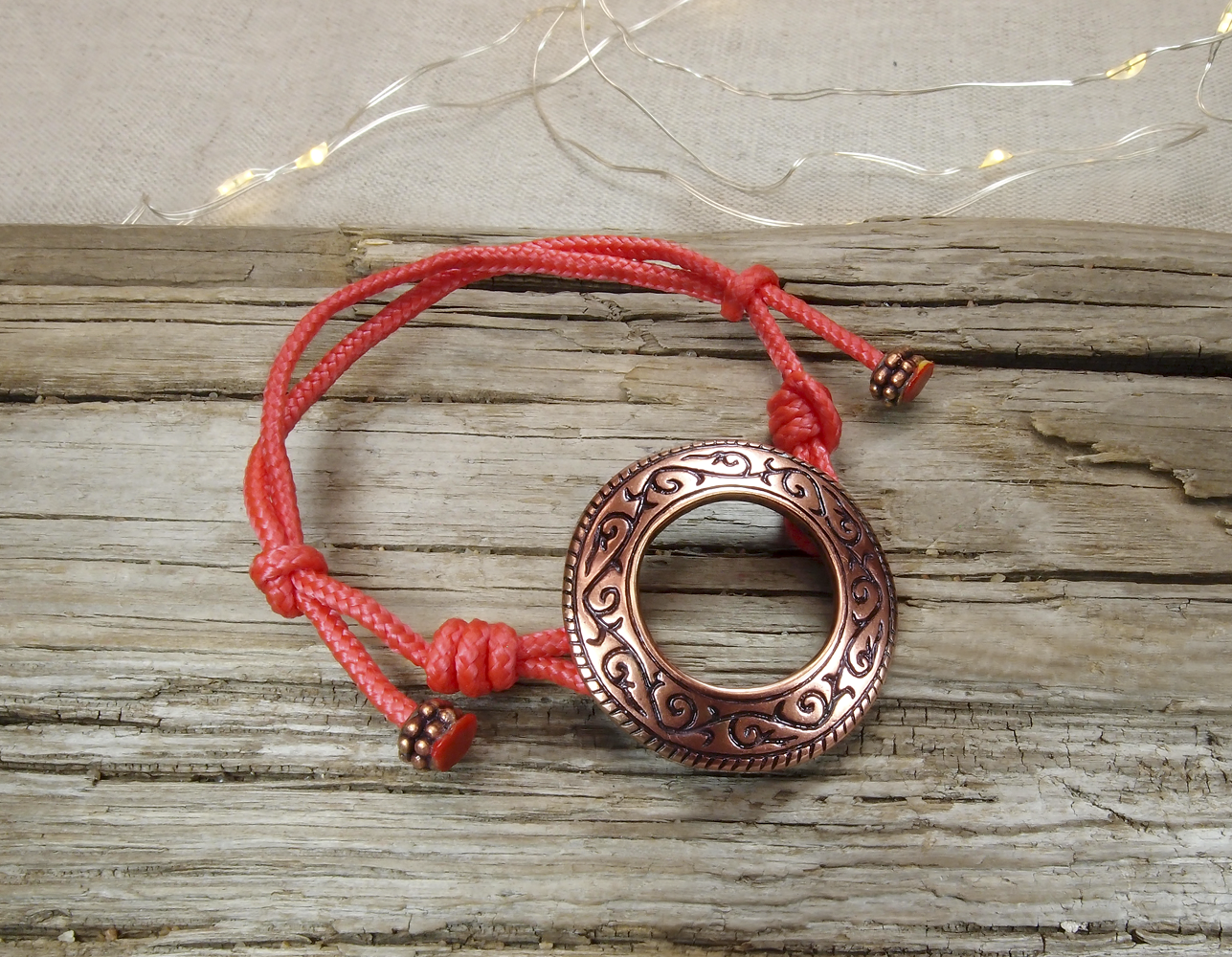 Браслет-шнурок неревский