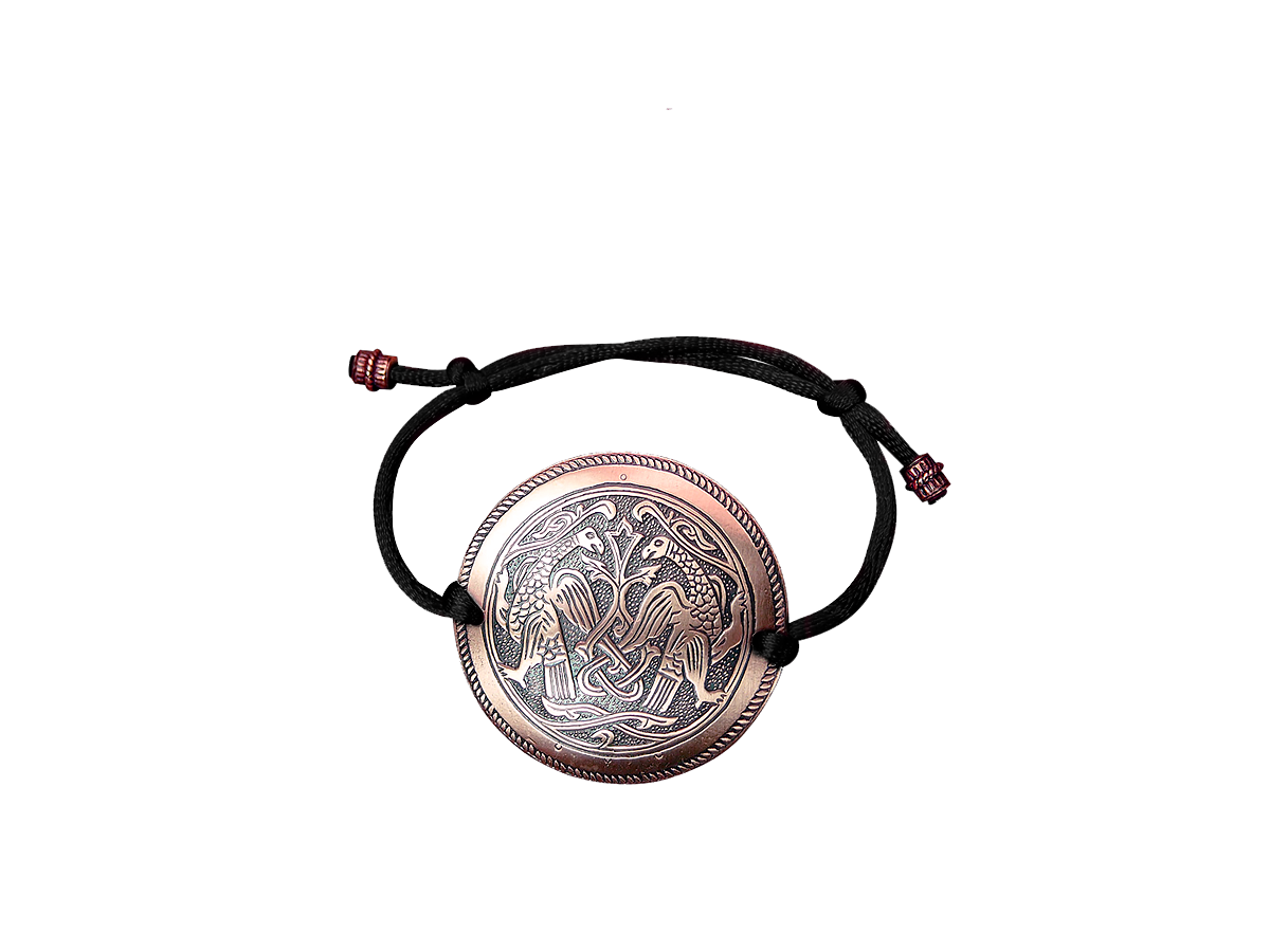 Браслет-шнурок «Суздальские ястребы». Тиснение