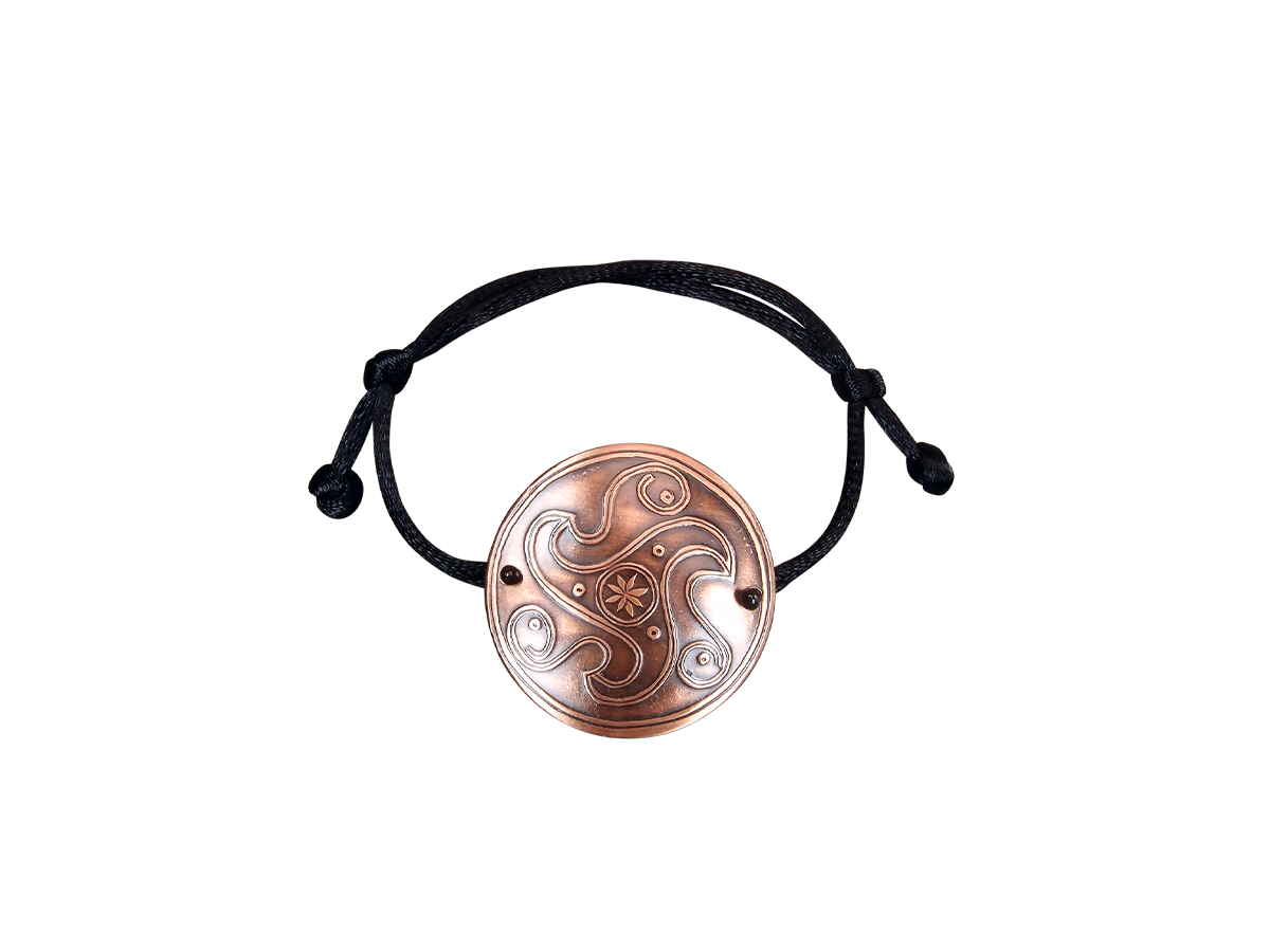 Браслет-шнурок «Трискелион»