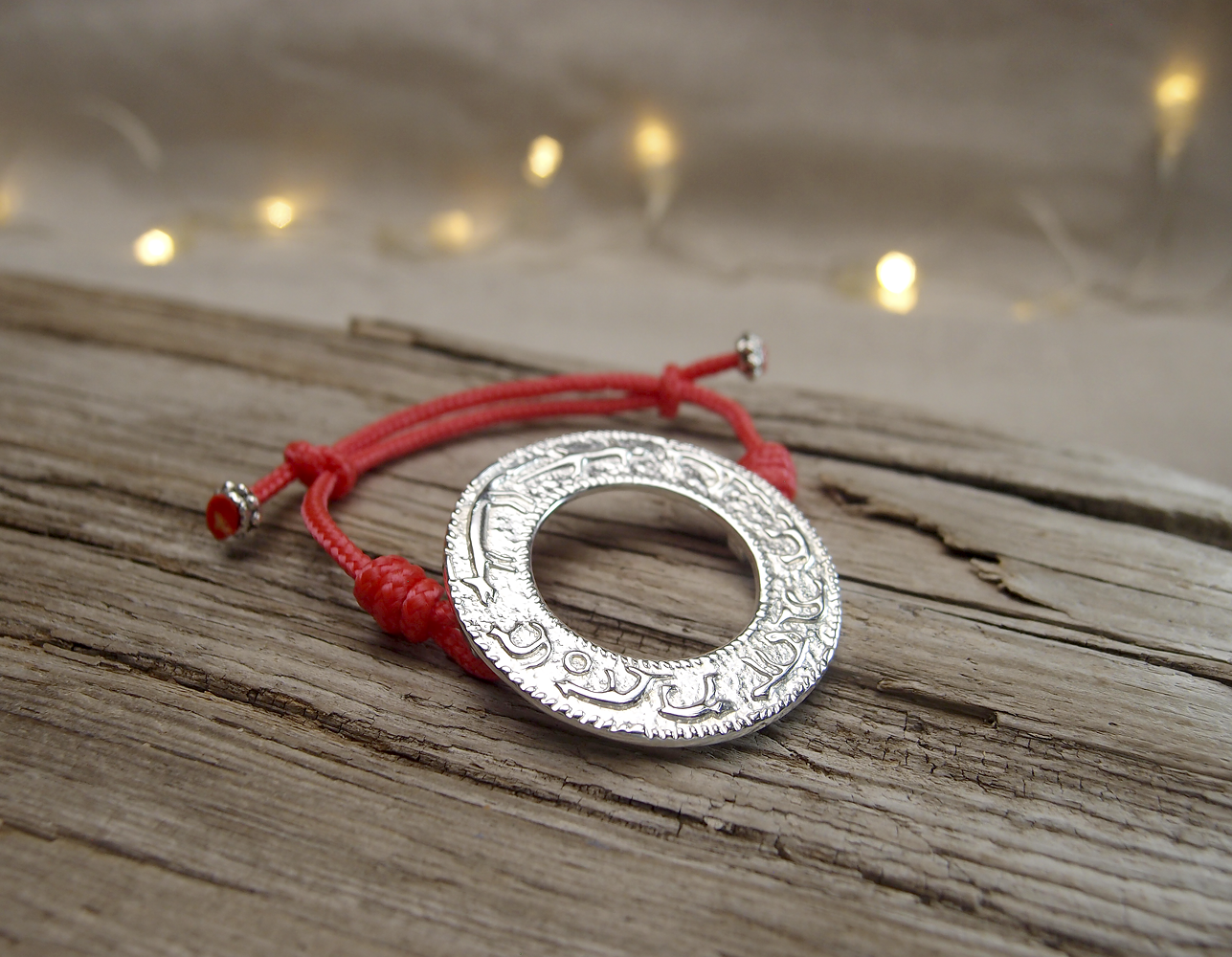 Браслет-шнурок «Промысловый календарь Коми»