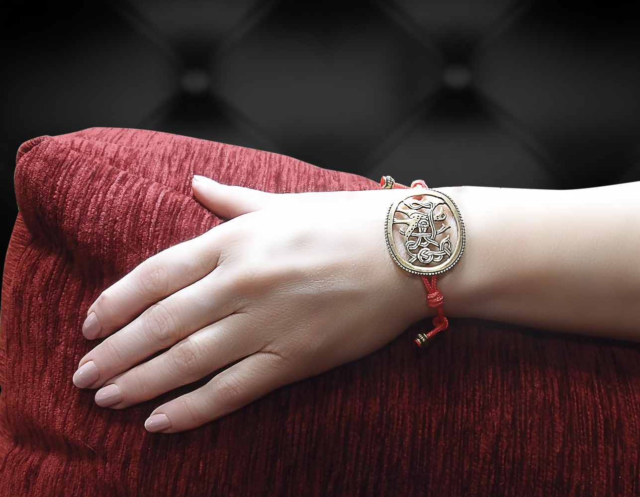 Браслет-шнурок «Птица с переплетенным хвостом»