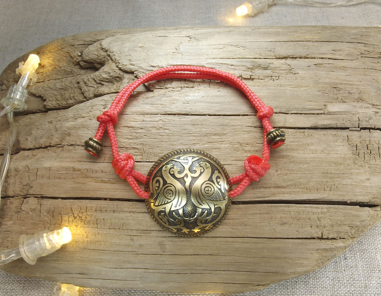 Браслет-шнурок сферический «Суздальские голуби»