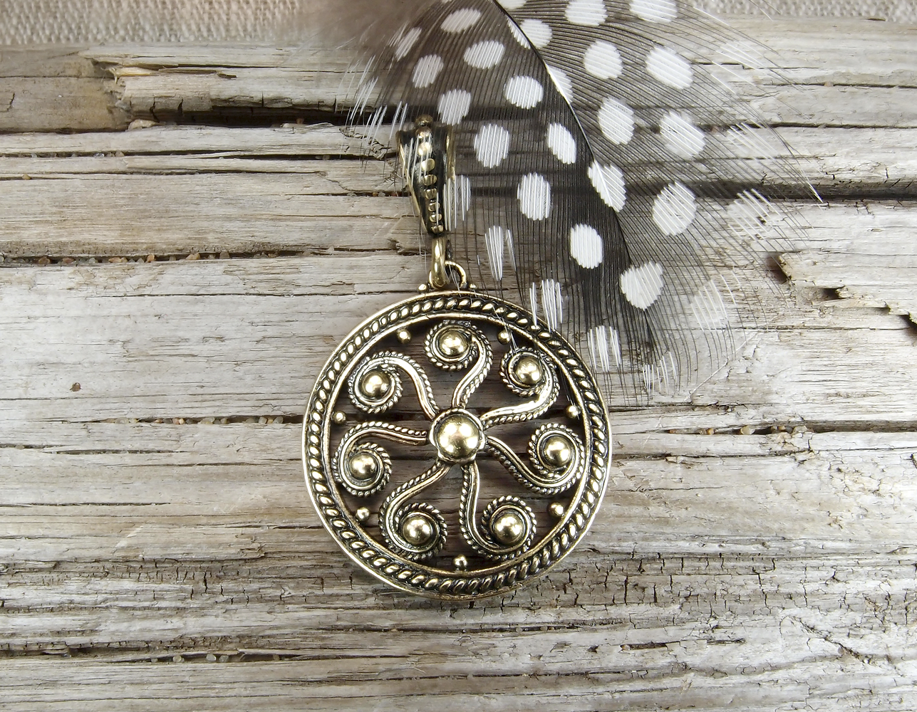 Подвеска прорезная «Сегнерово колесо»