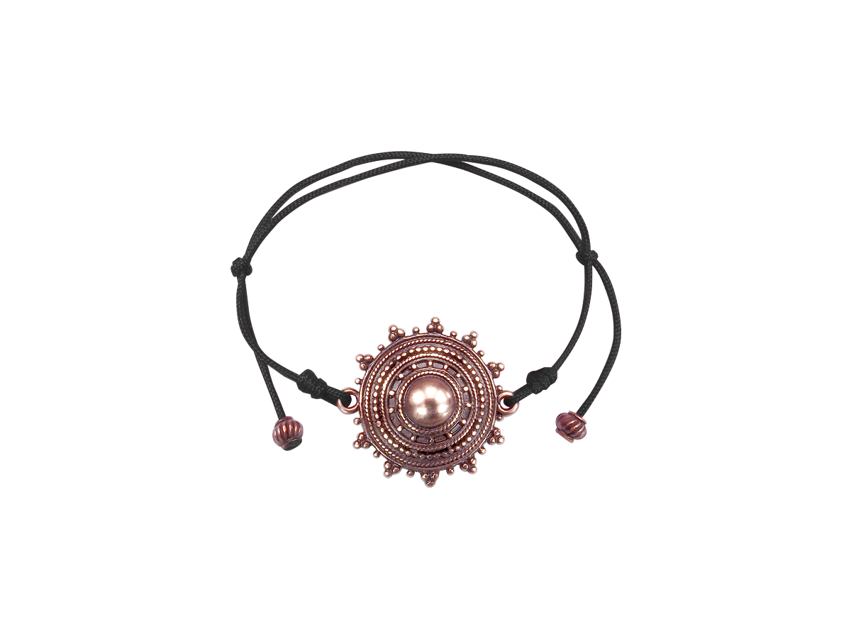 Браслет-шнурок «Солнечные зёрна»