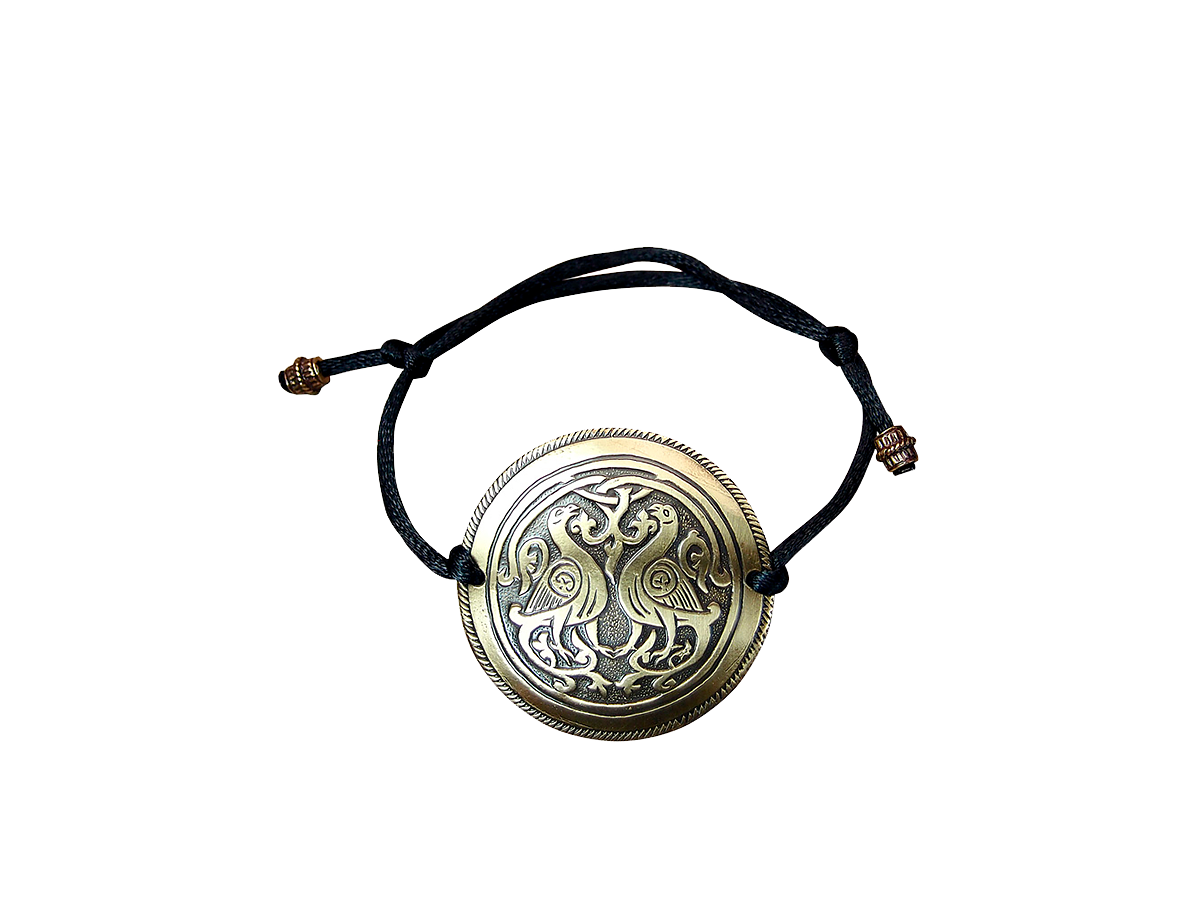 Браслет-шнурок «Суздальские голуби». Тиснение