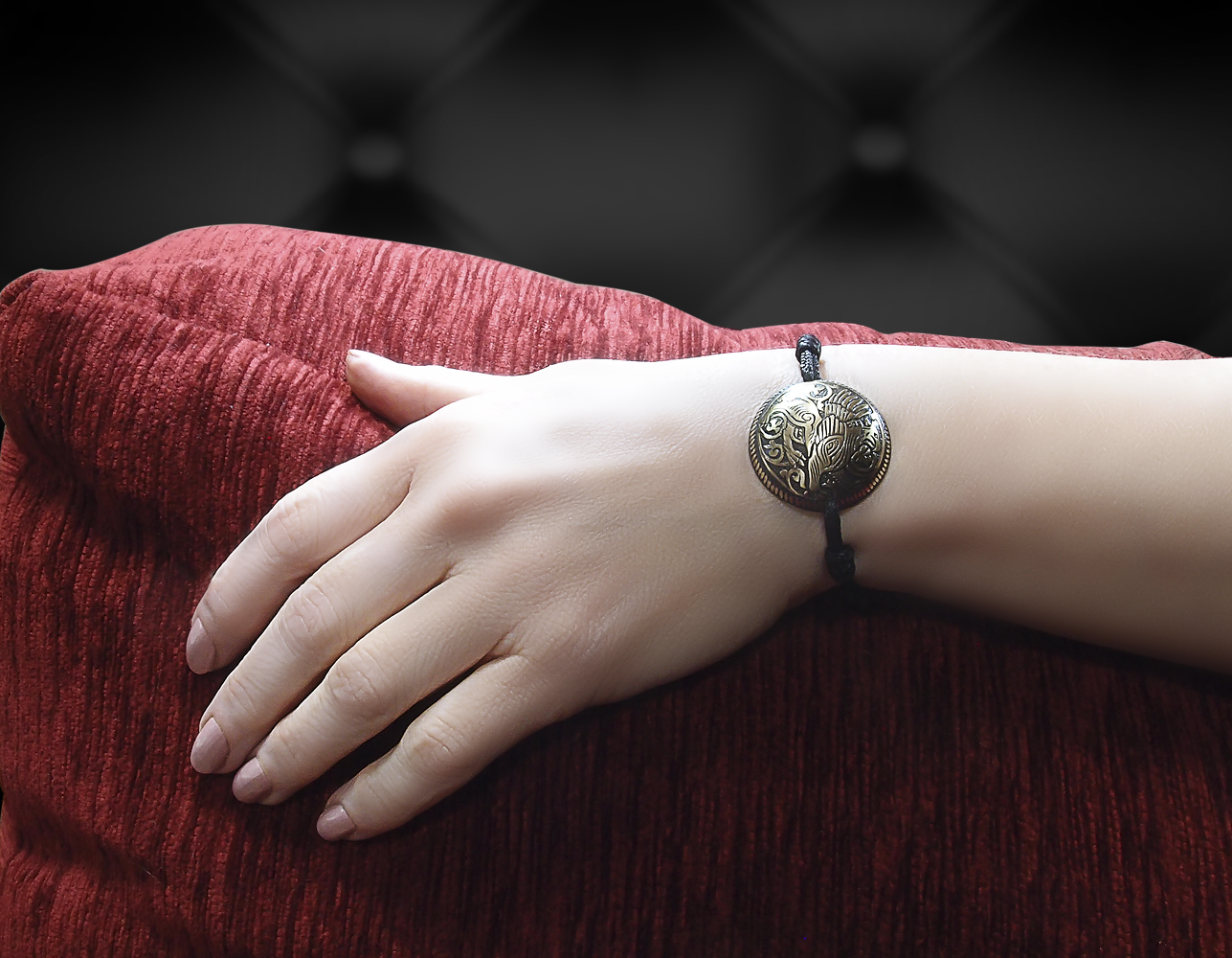 Браслет-шнурок сферический «Суздальский грифон»