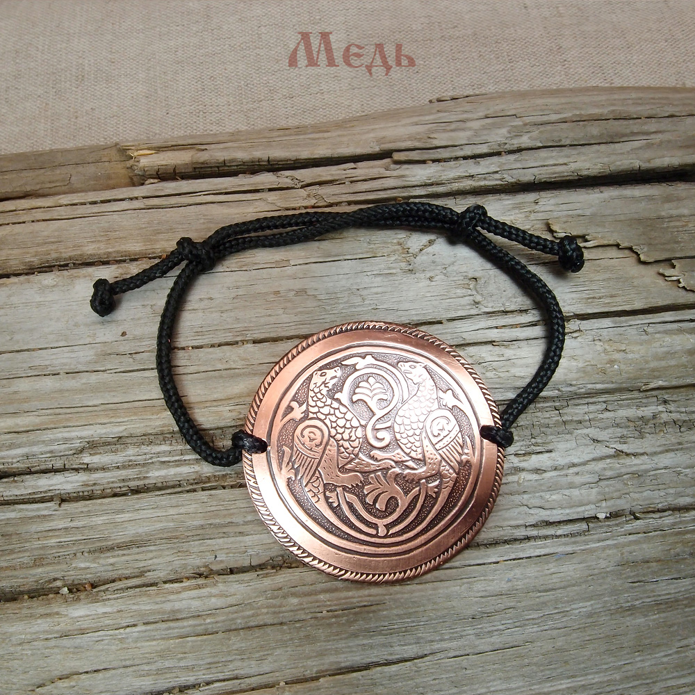 Браслет-шнурок «Симарглы». Тиснение