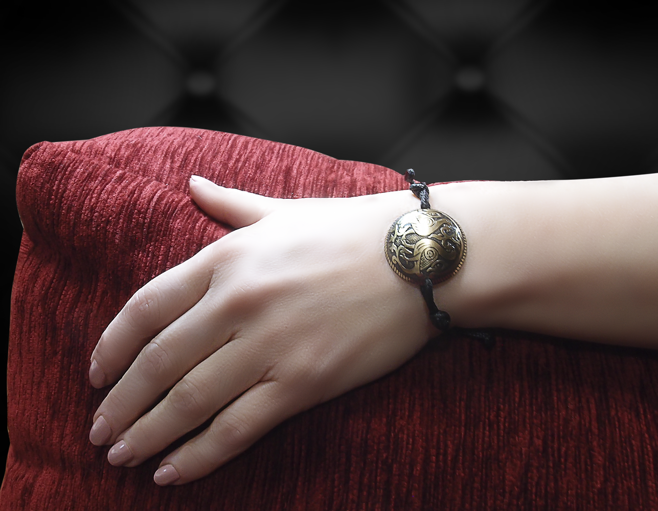 Браслет-шнурок сферический «Суздальские голуби»