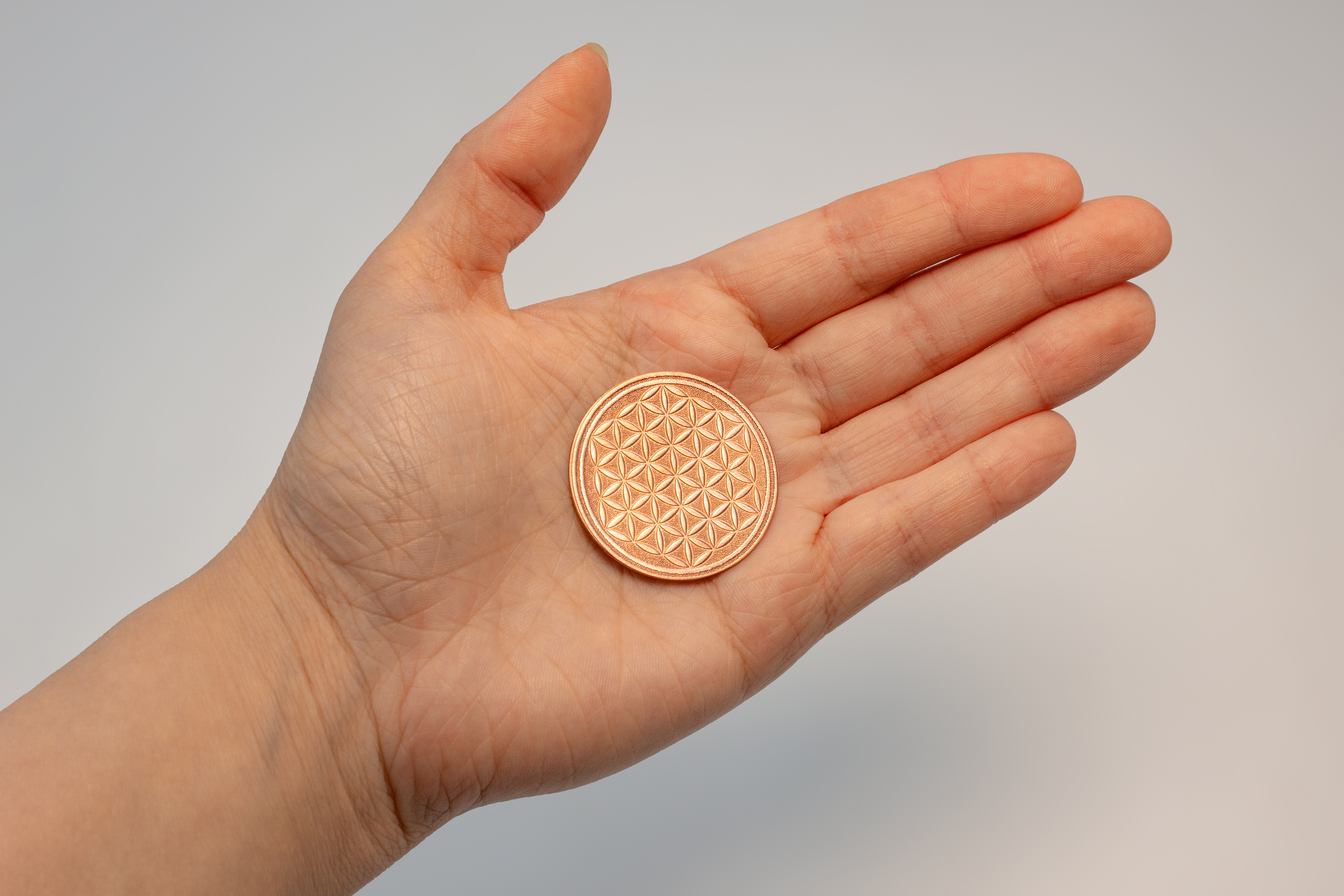 Пятак медный "Цветок жизни"