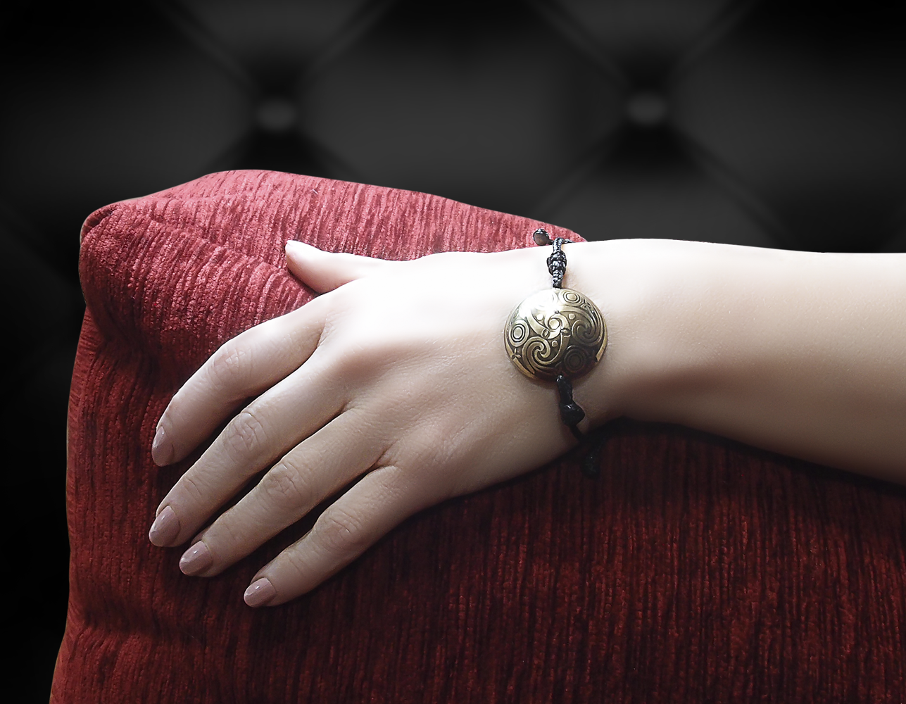 Браслет-шнурок сферический «Трехногий коловрат»