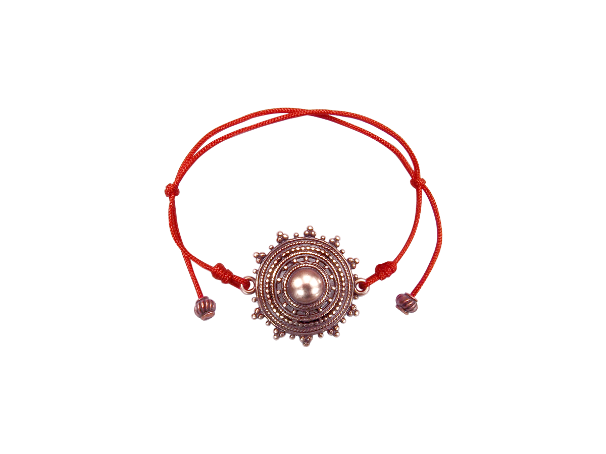 Браслет-шнурок «Солнечные зёрна»