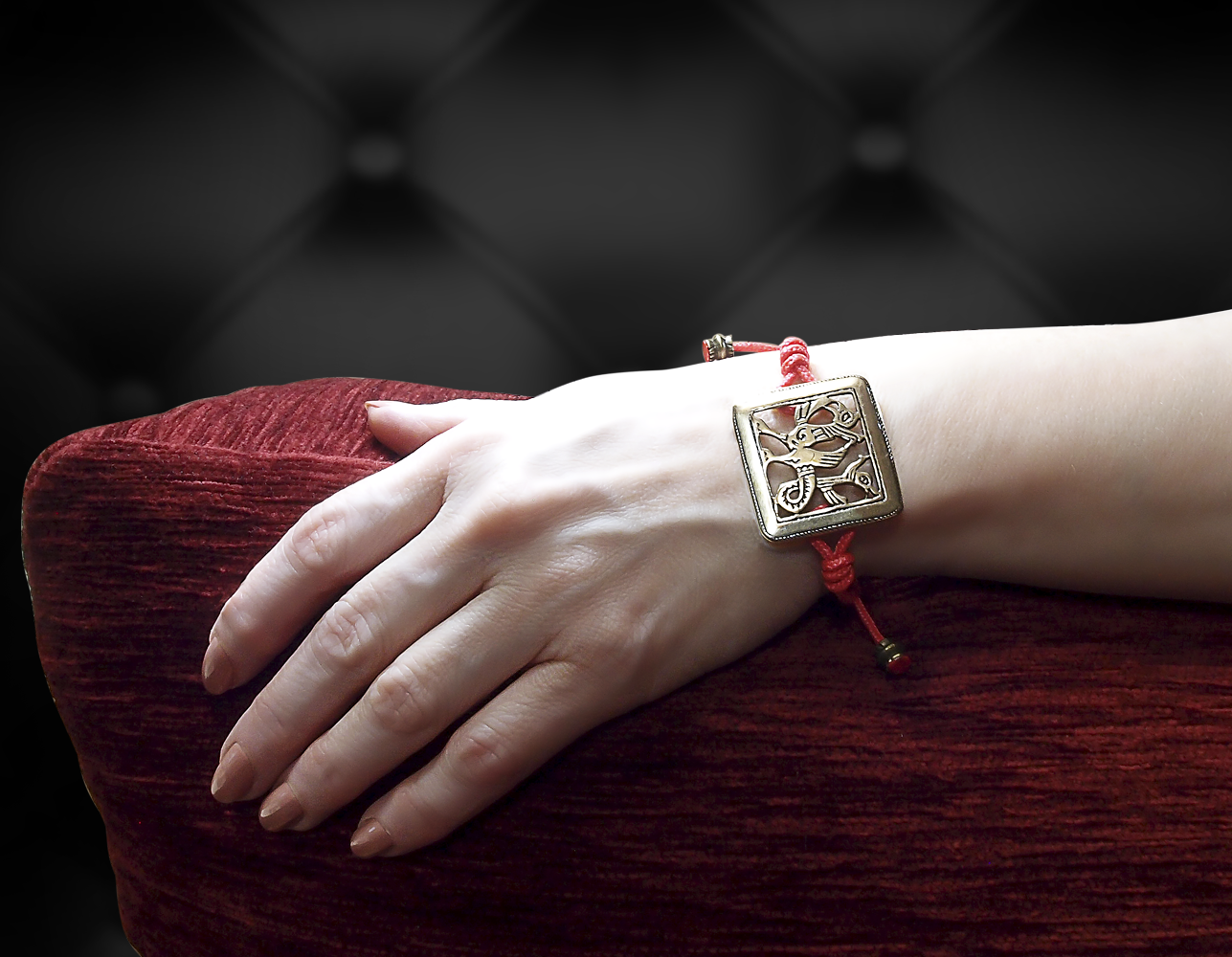 Браслет-шнурок «Двуглавый грифон»