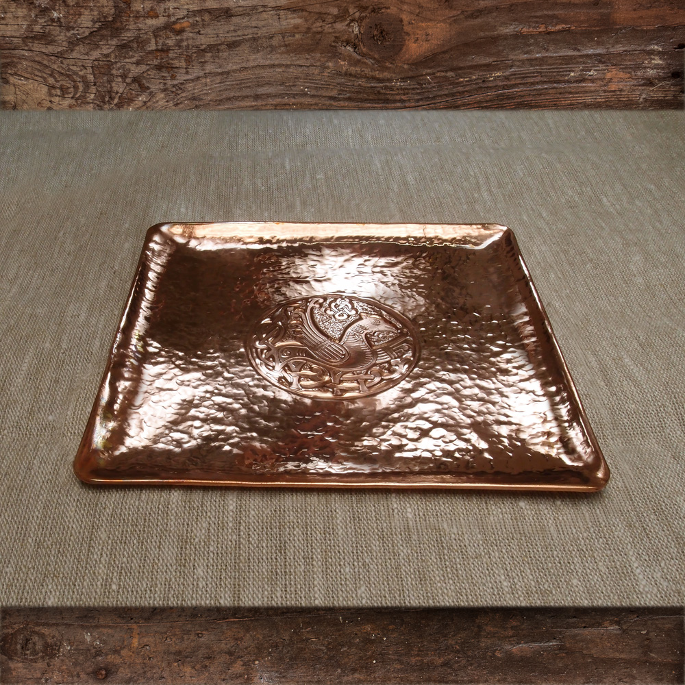 Тарелка «Грифон». Глянцевая