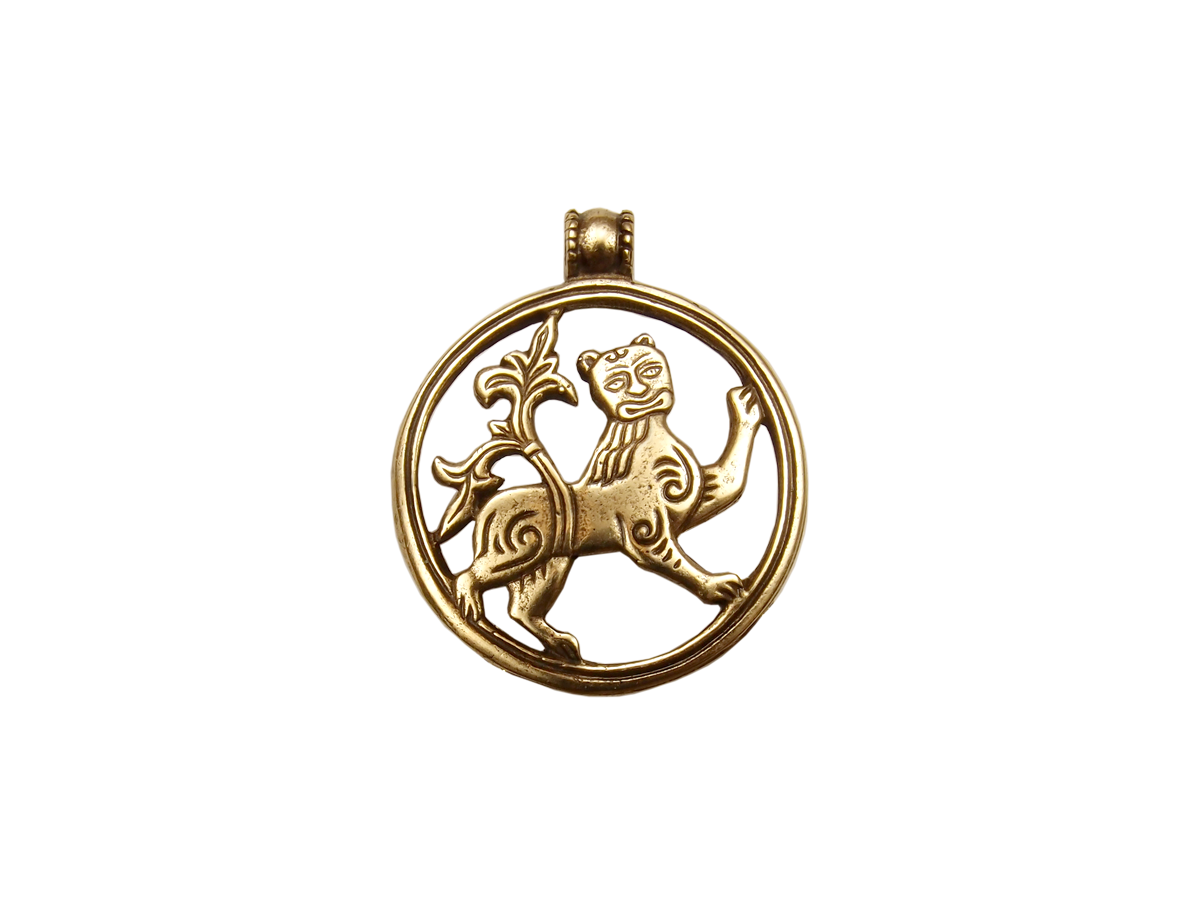 Подвеска прорезная «Могучий лев»